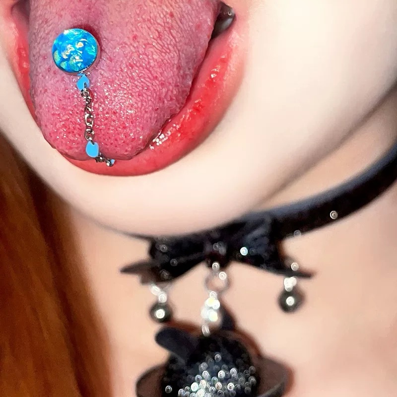 1Pc High-Quality Trendy Blue G - đánh giá và giá Body Jewelry High Quality