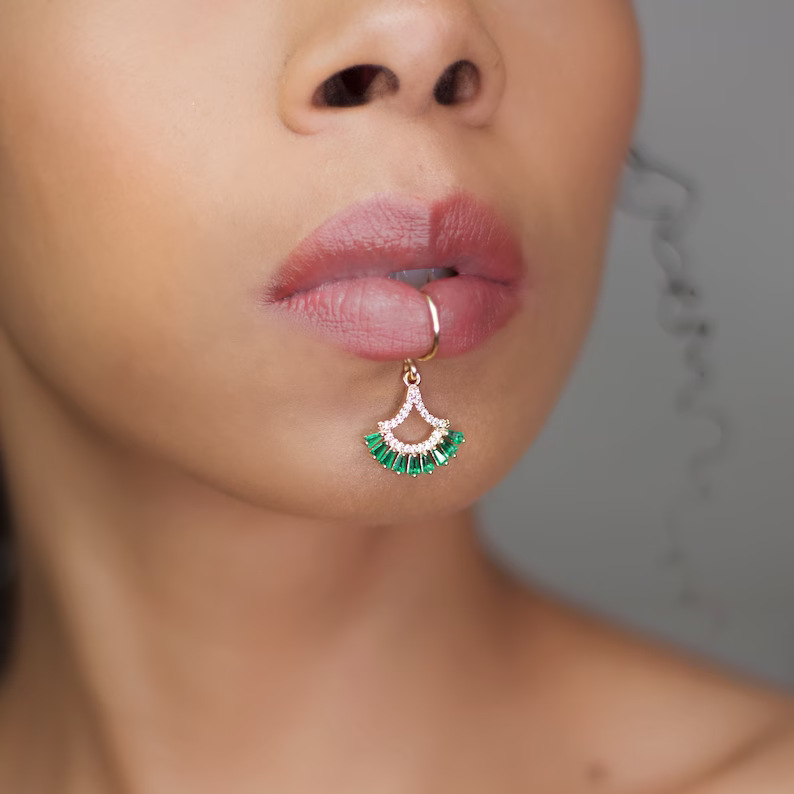 Luxury Gold Color Flower Shape - đánh giá và giá Body Jewelry Quality